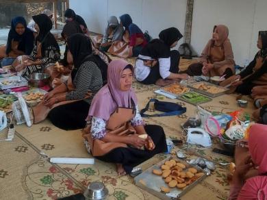 tingkatkan-daya-saing-ikm-pangan-kulon-progo-disperindag-diy-gelar-pelatihan-ikm-olahan-pangan